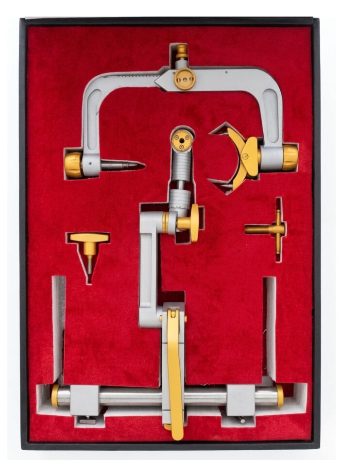 Mayfield Skull Clamp Head Fixation